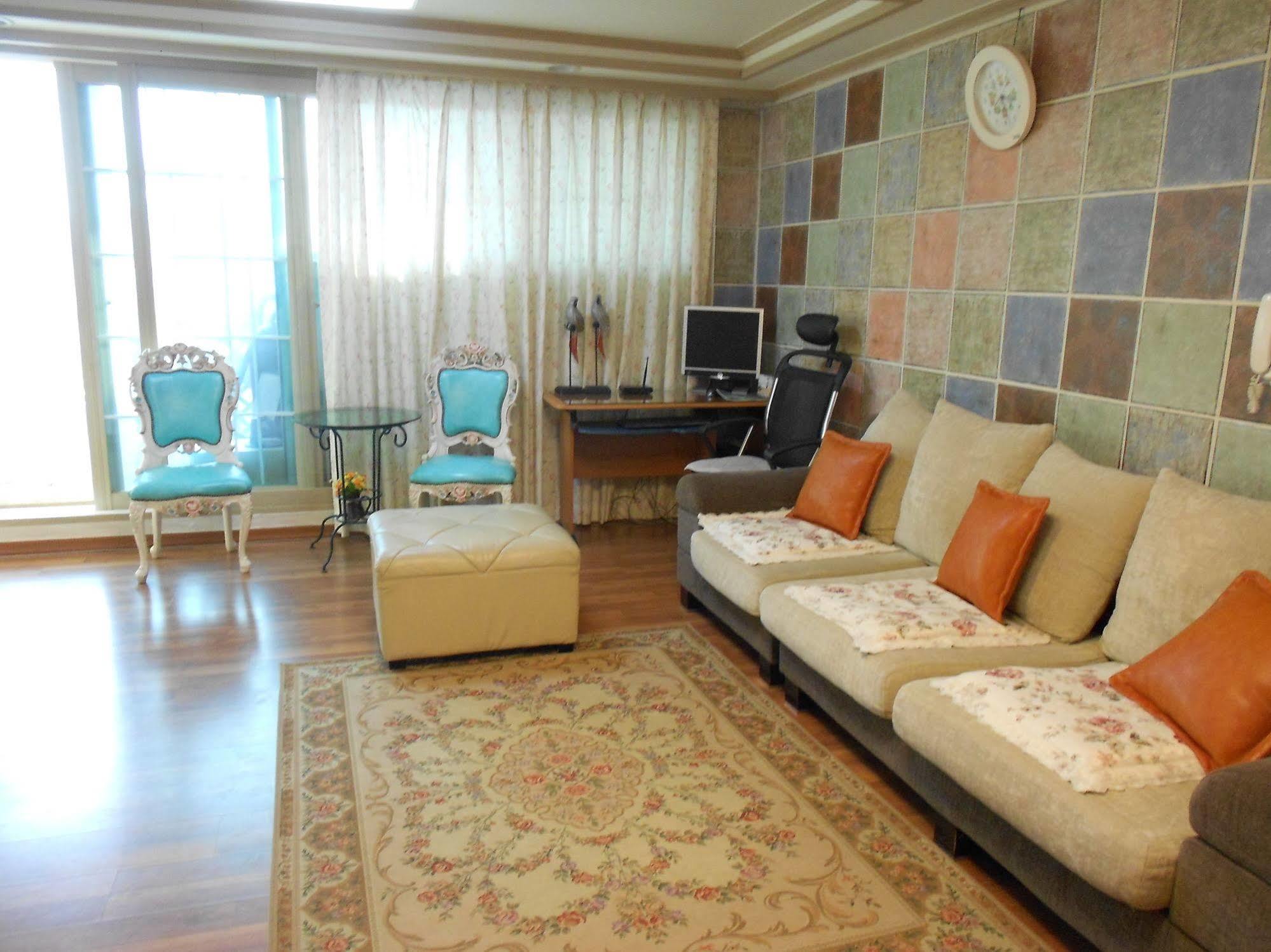 אינצ'ון Elvis Bnb מראה חיצוני תמונה